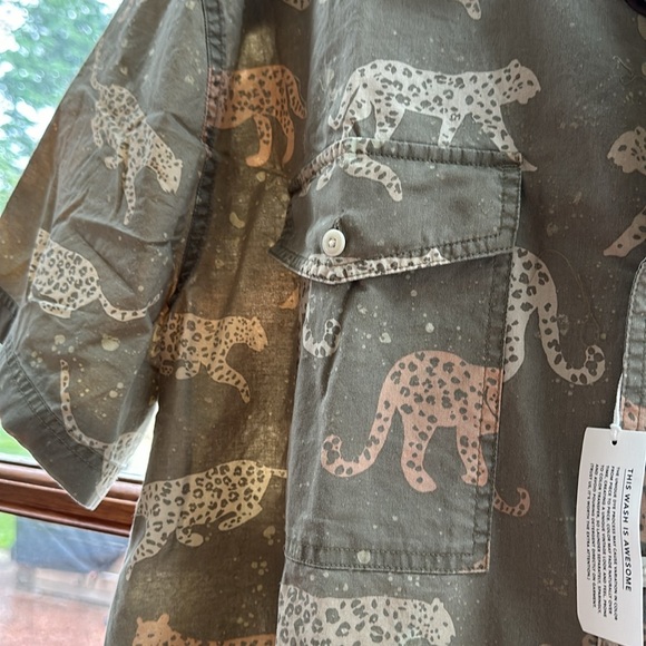 American Eagle Stretch Printed Button-Up Poolside Shirt - Picture 5 of 9